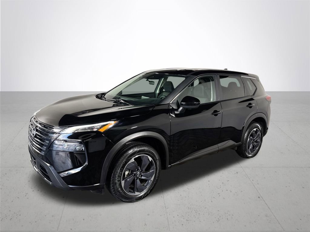 Used 2024 Nissan Rogue SV image 2