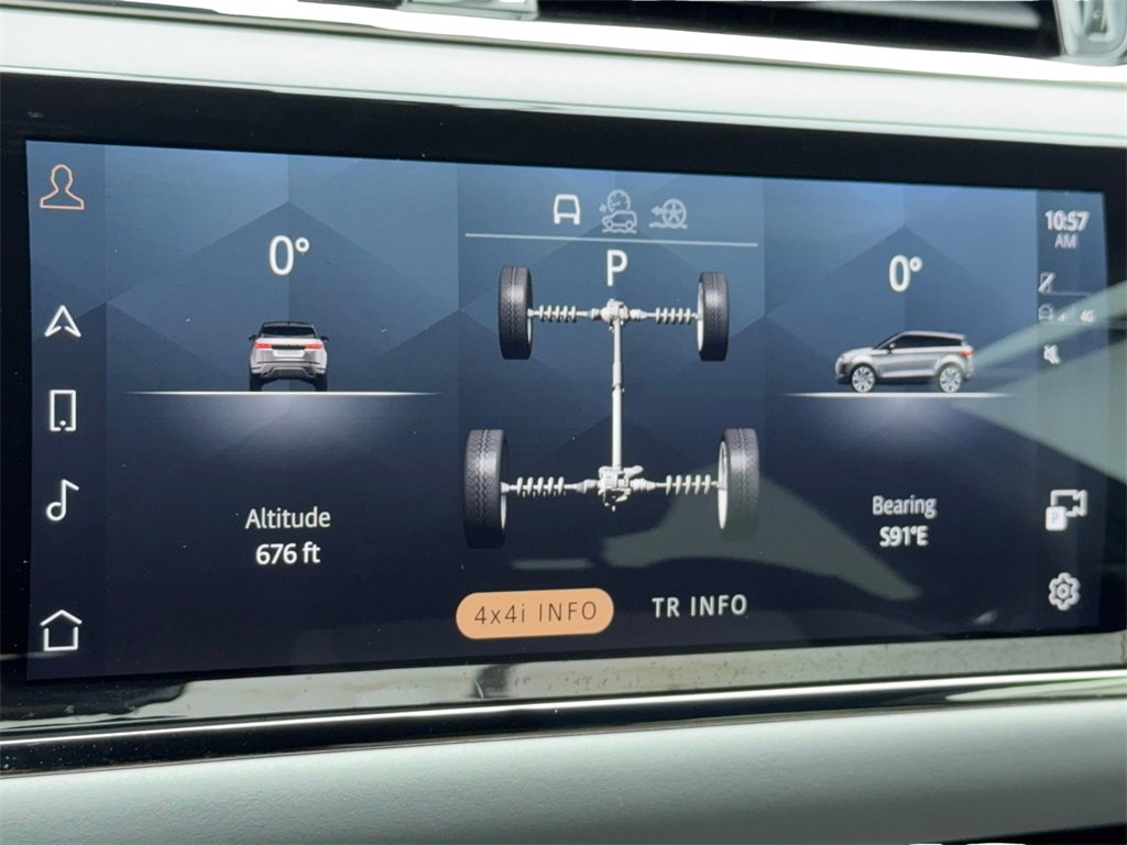 Used 2023 Land Rover Range Rover Evoque R-Dynamic SE image 27