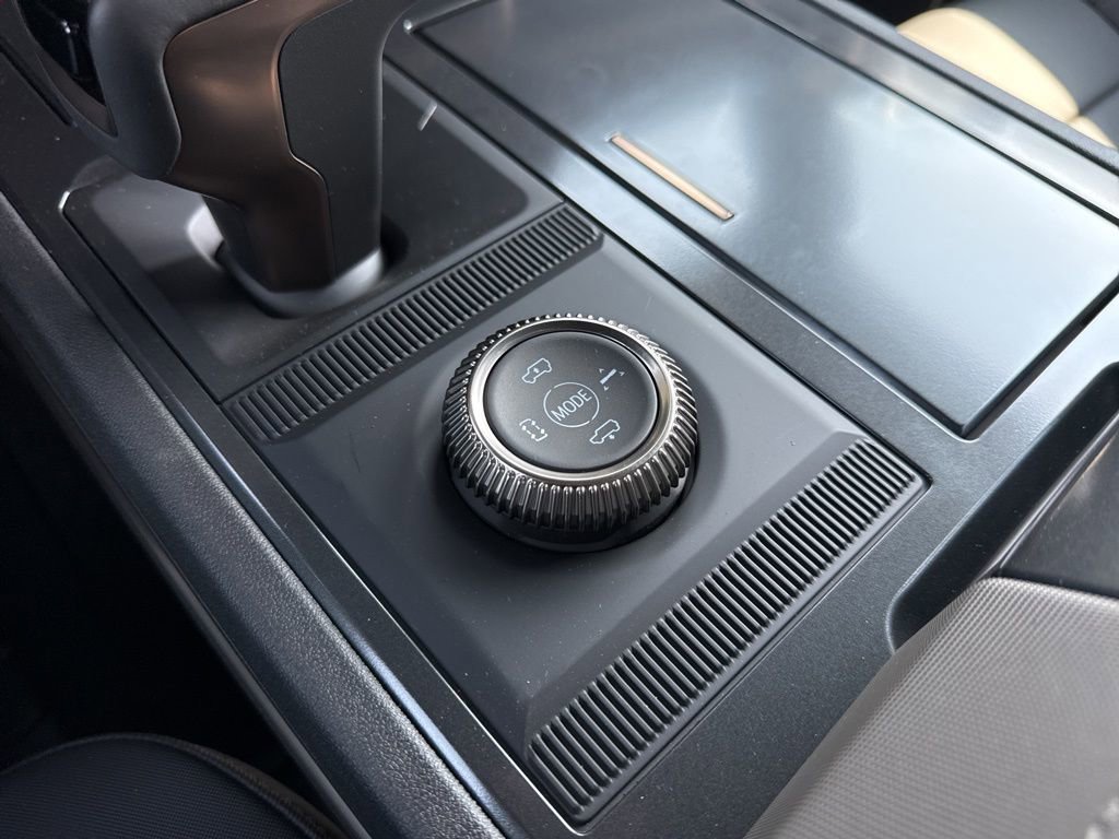 New 2025 GMC Hummer EV 2X image 28