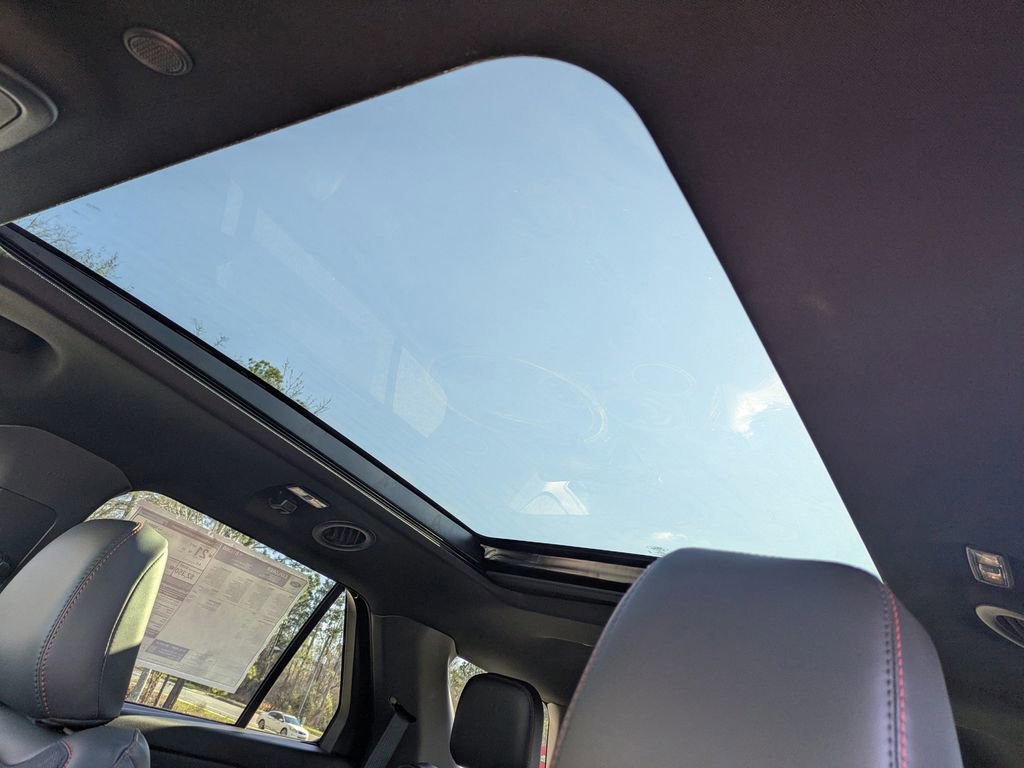 New 2026 Ford Explorer ST image 25