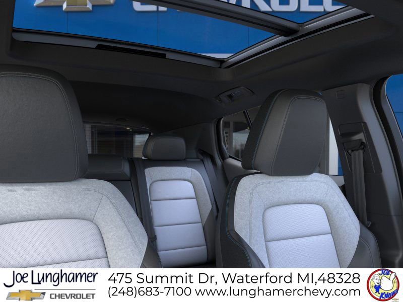 New 2026 Chevrolet Equinox EV LT image 24