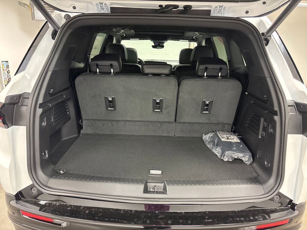 New 2026 Buick Enclave Sport Touring w/ Power Package image 17