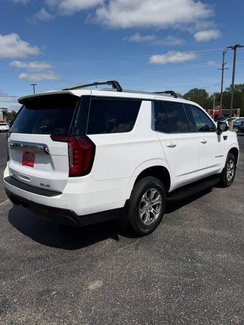 Used 2022 GMC Yukon SLE w/ Gmc Pro Safety Plus Package AWD/4WD image 7
