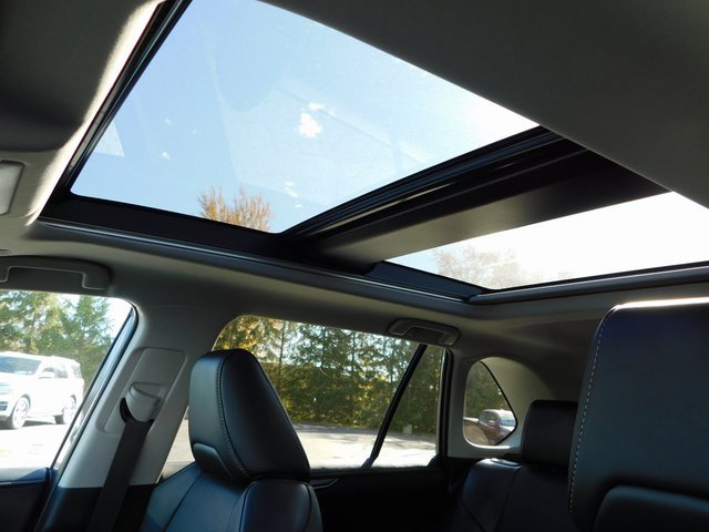 Used 2024 Toyota RAV4 Limited w/ Advanced Technology Package image 12