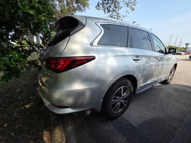 Used 2020 INFINITI QX60 Luxe w/ Essential Package AWD/4WD image 4