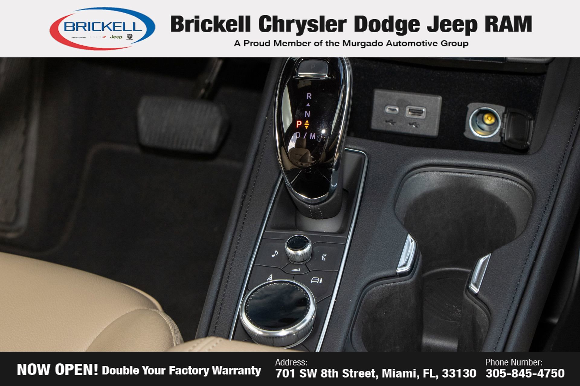 Used 2024 Cadillac XT4 Luxury w/ Cold Weather Package image 23