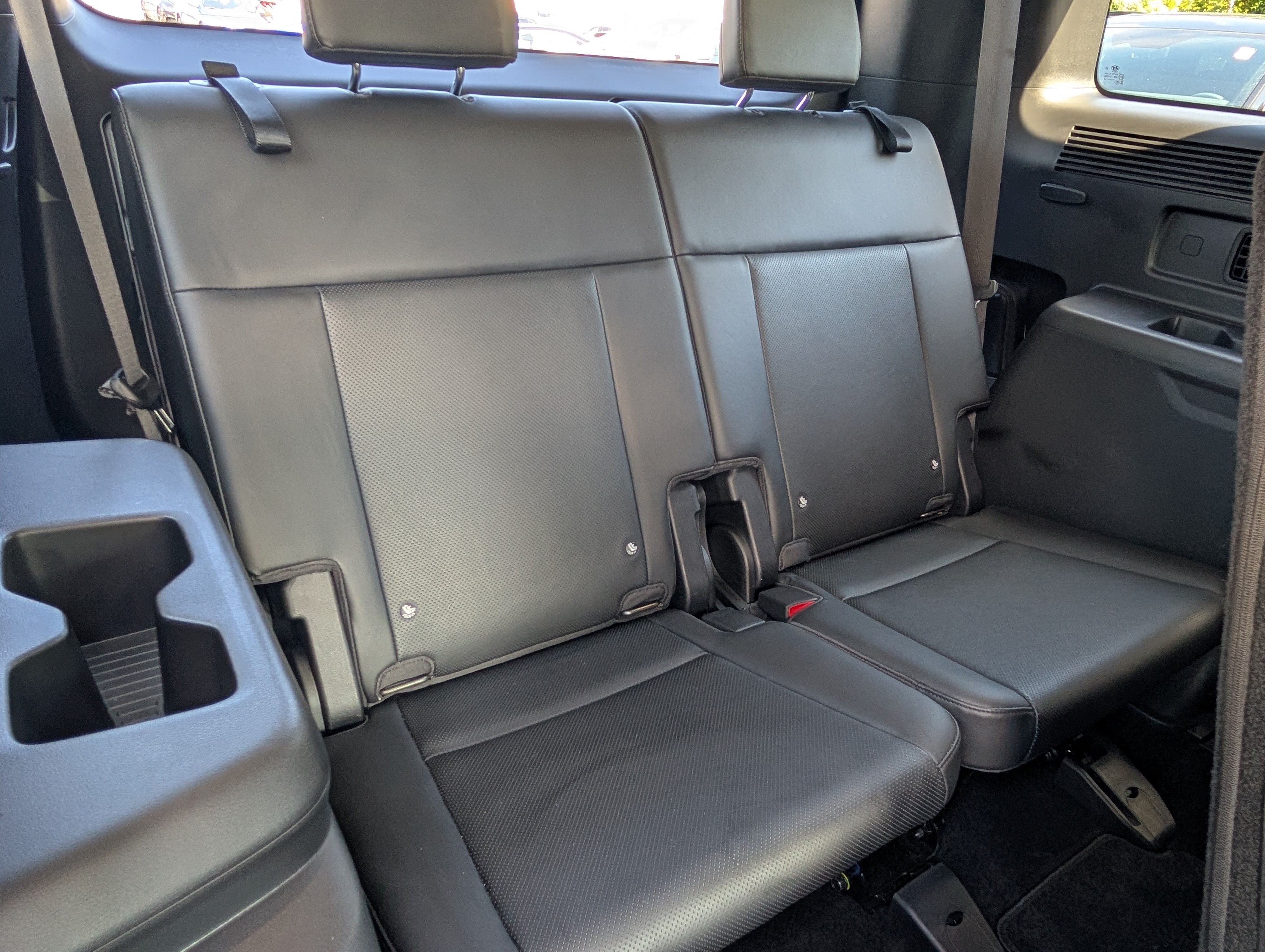Used 2025 Hyundai Santa Fe SEL FWD image 12