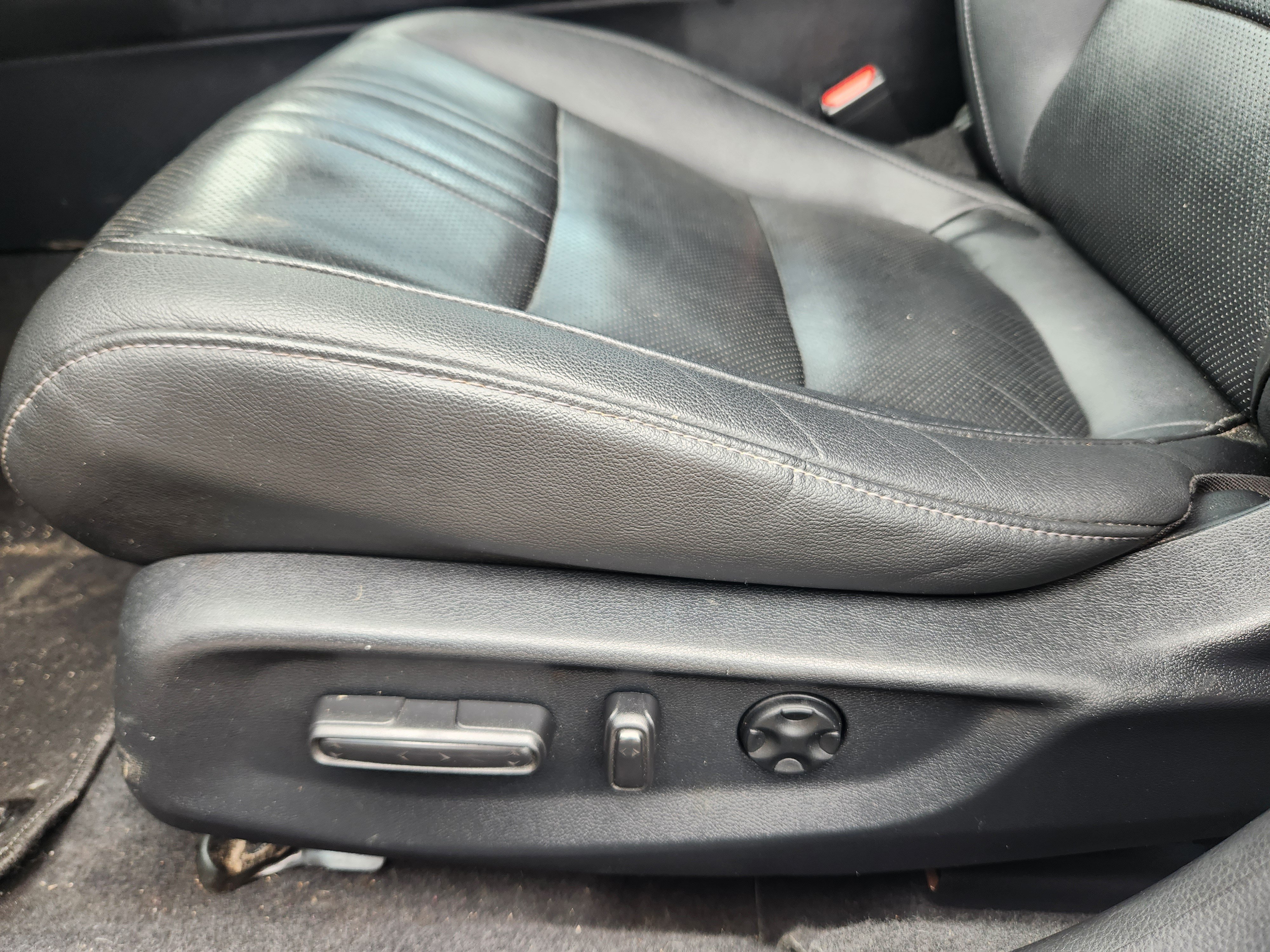 Used 2020 Honda Accord Touring image 18