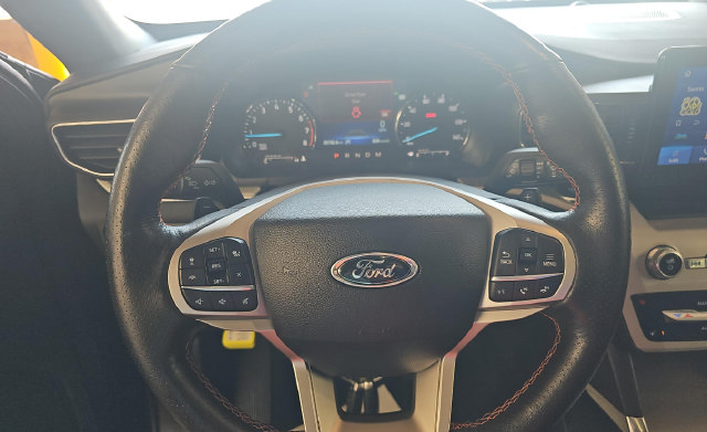 Used 2023 Ford Explorer Timberline w/ Timberline Technology Package AWD/4WD image 7