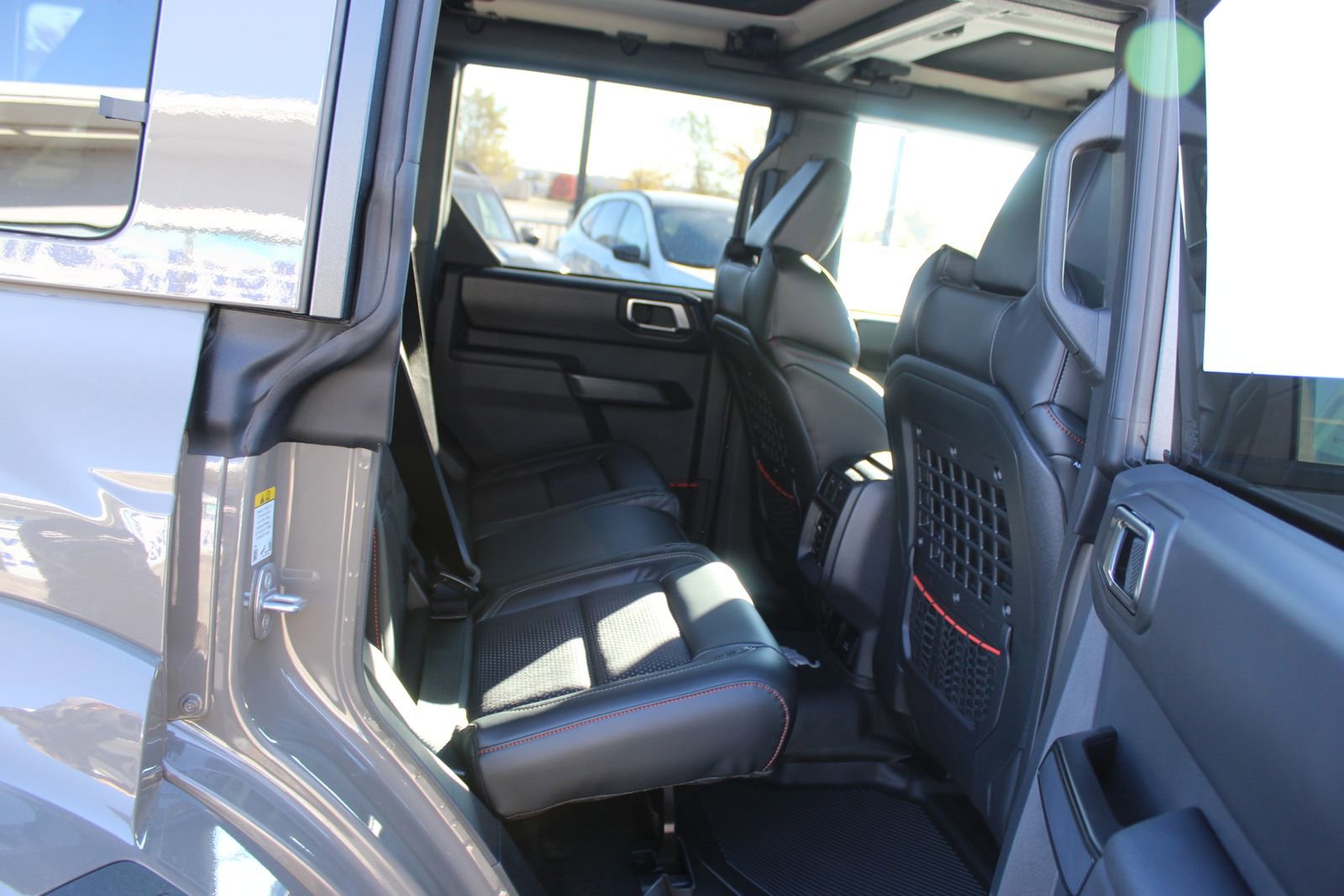 New 2025 Ford Bronco Raptor w/ Interior Carbon Fiber Pack AWD/4WD image 13