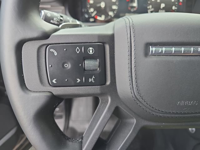 Used 2025 Land Rover Defender 130 V8 image 20