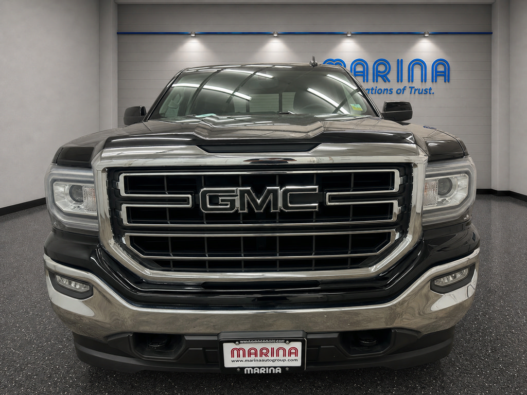 Used 2018 GMC Sierra 1500 SLE w/ SLE Value Package AWD/4WD image 16