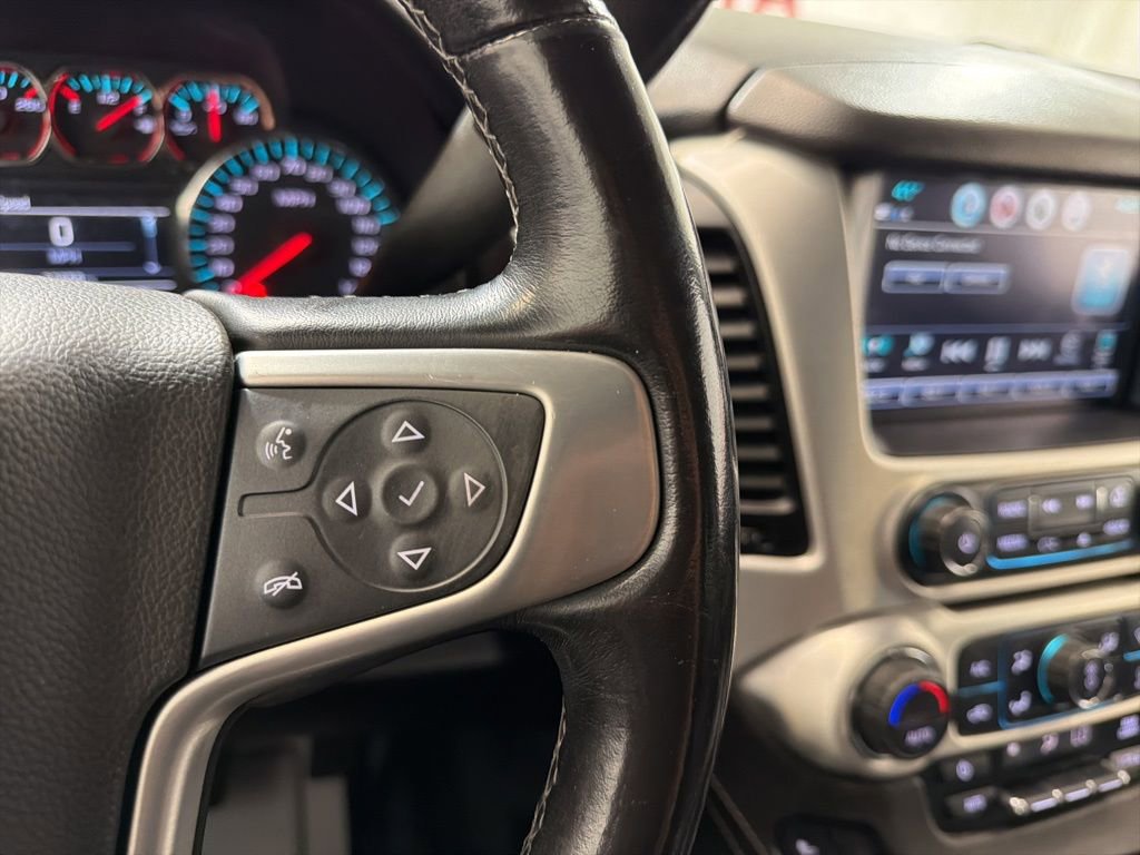 Used 2020 GMC Yukon XL SLT AWD/4WD image 30
