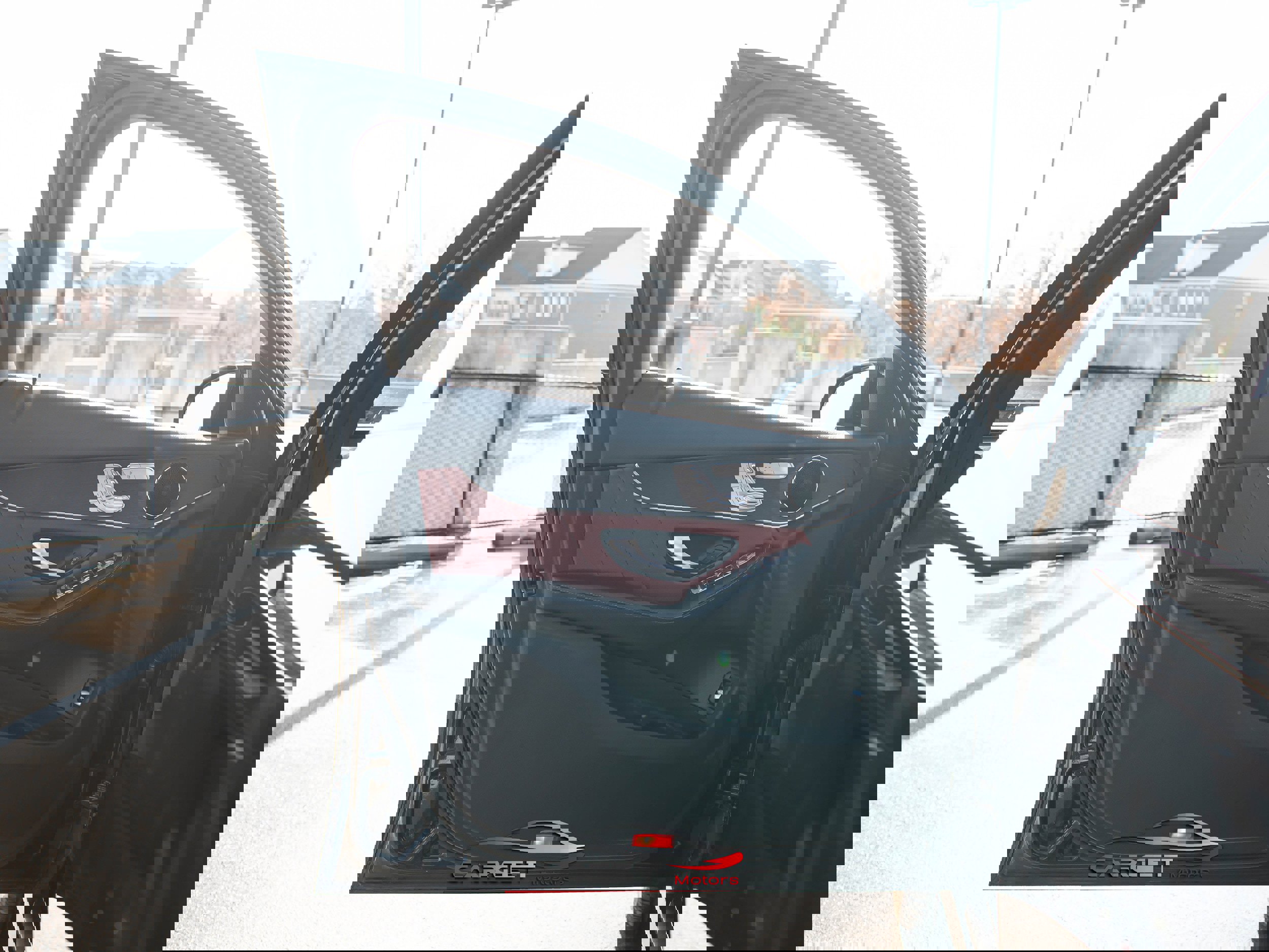 Used 2020 Mercedes-Benz GLC 300 4MATIC Coupe image 39