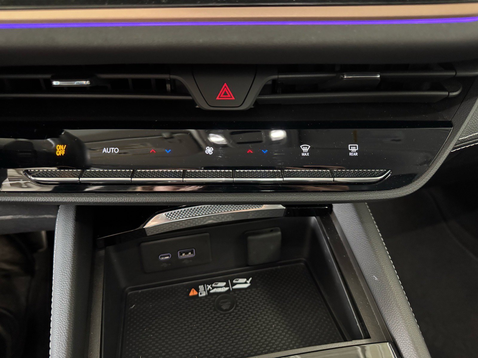 Used 2024 Buick Envision Sport Touring image 20