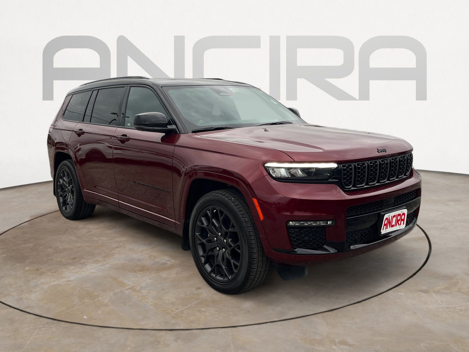 Used 2024 Jeep Grand Cherokee L Summit w/ Advanced Protech Group IV image 3