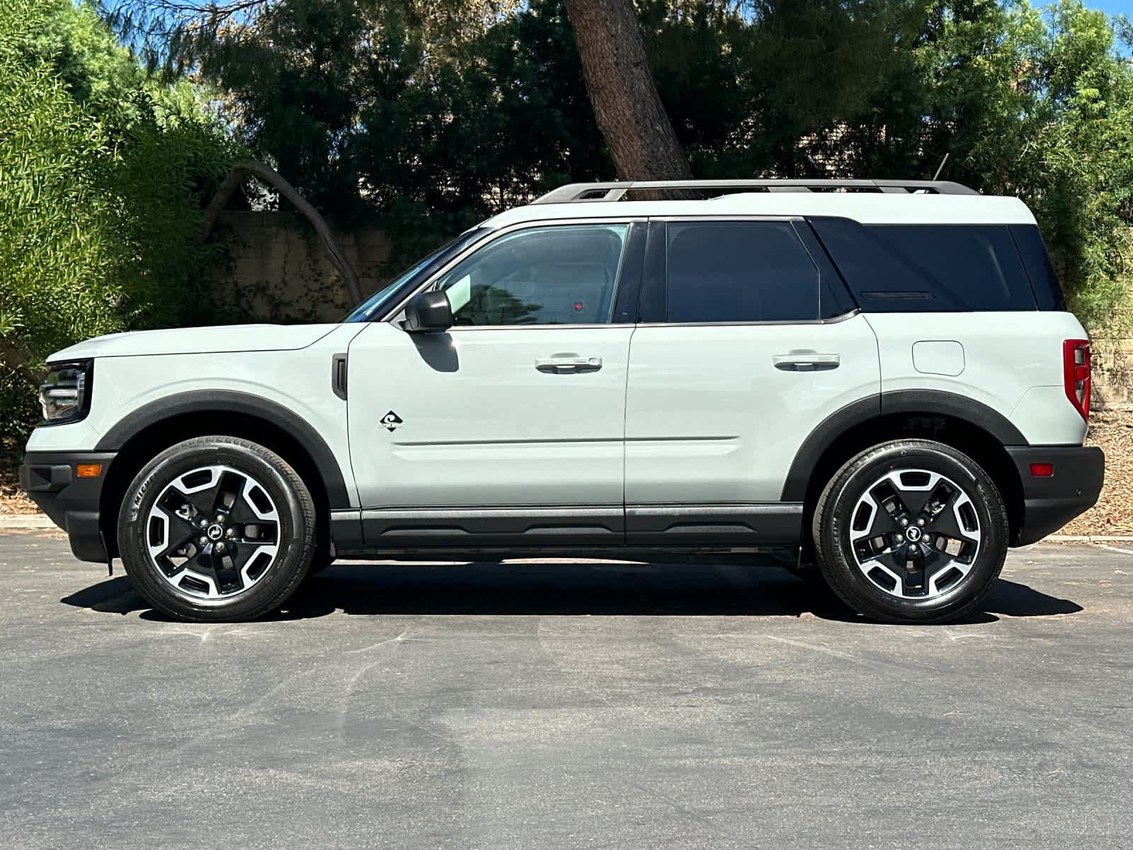 Certified 2023 Ford Bronco Sport Outer Banks AWD/4WD image 5