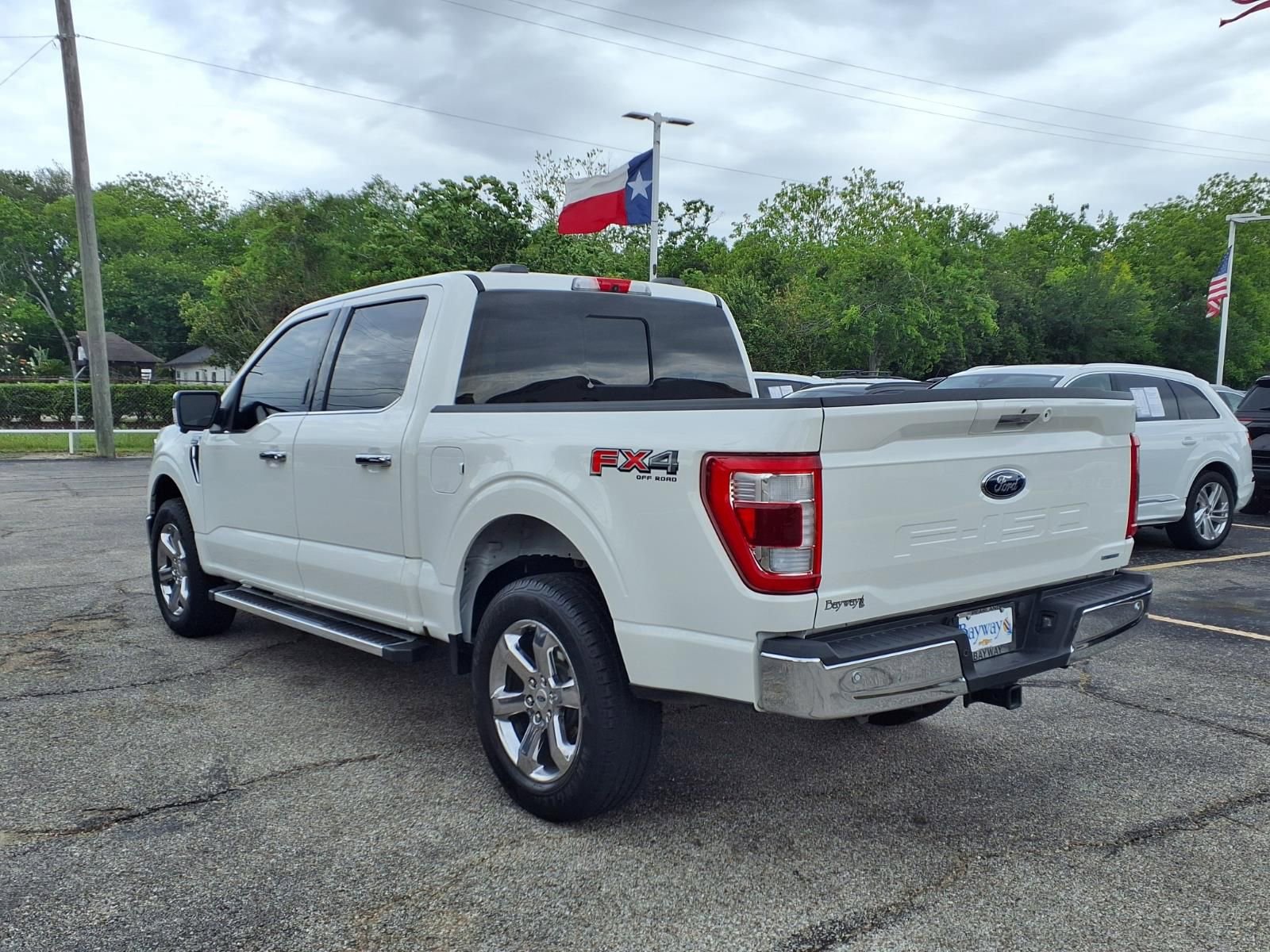 Used 2022 Ford F150 Lariat w/ Equipment Group 502A High AWD/4WD image 23