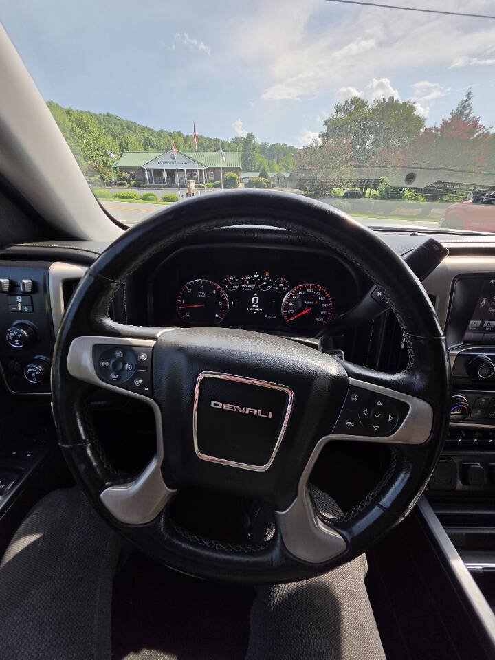 Used 2016 GMC Sierra 1500 Denali w/ Enhanced Driver Alert Package AWD/4WD image 16