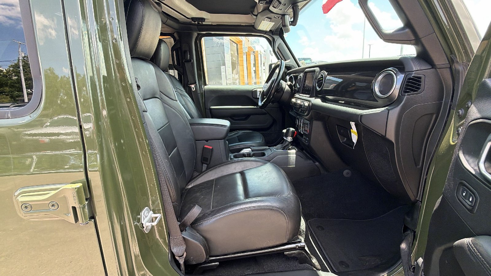 Certified 2020 Jeep Wrangler Unlimited Sahara AWD/4WD image 20