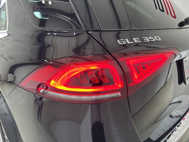 Used 2022 Mercedes-Benz GLE 350 4MATIC w/ AMG Line Exterior image 14