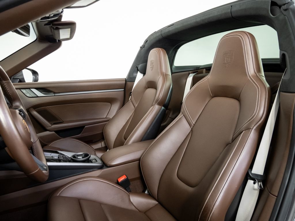 Certified 2024 Porsche 911 Targa 4S image 5