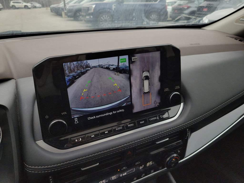 Used 2023 Nissan Rogue SL w/ SL Premium Package image 27