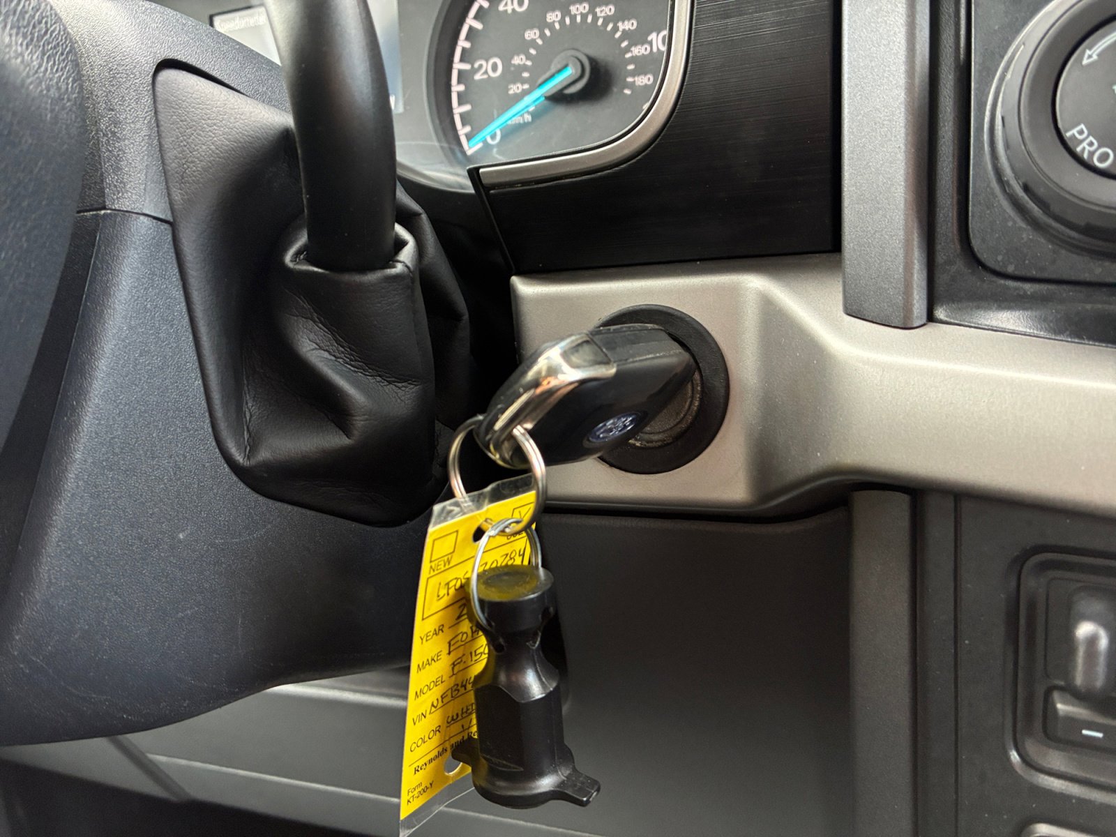 Used 2022 Ford F150 XLT w/ XTR Package image 29