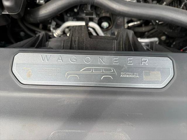 Certified 2022 Jeep Grand Wagoneer Series II AWD/4WD image 65