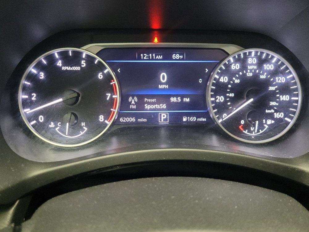 Used 2024 Nissan Sentra SV FWD image 23