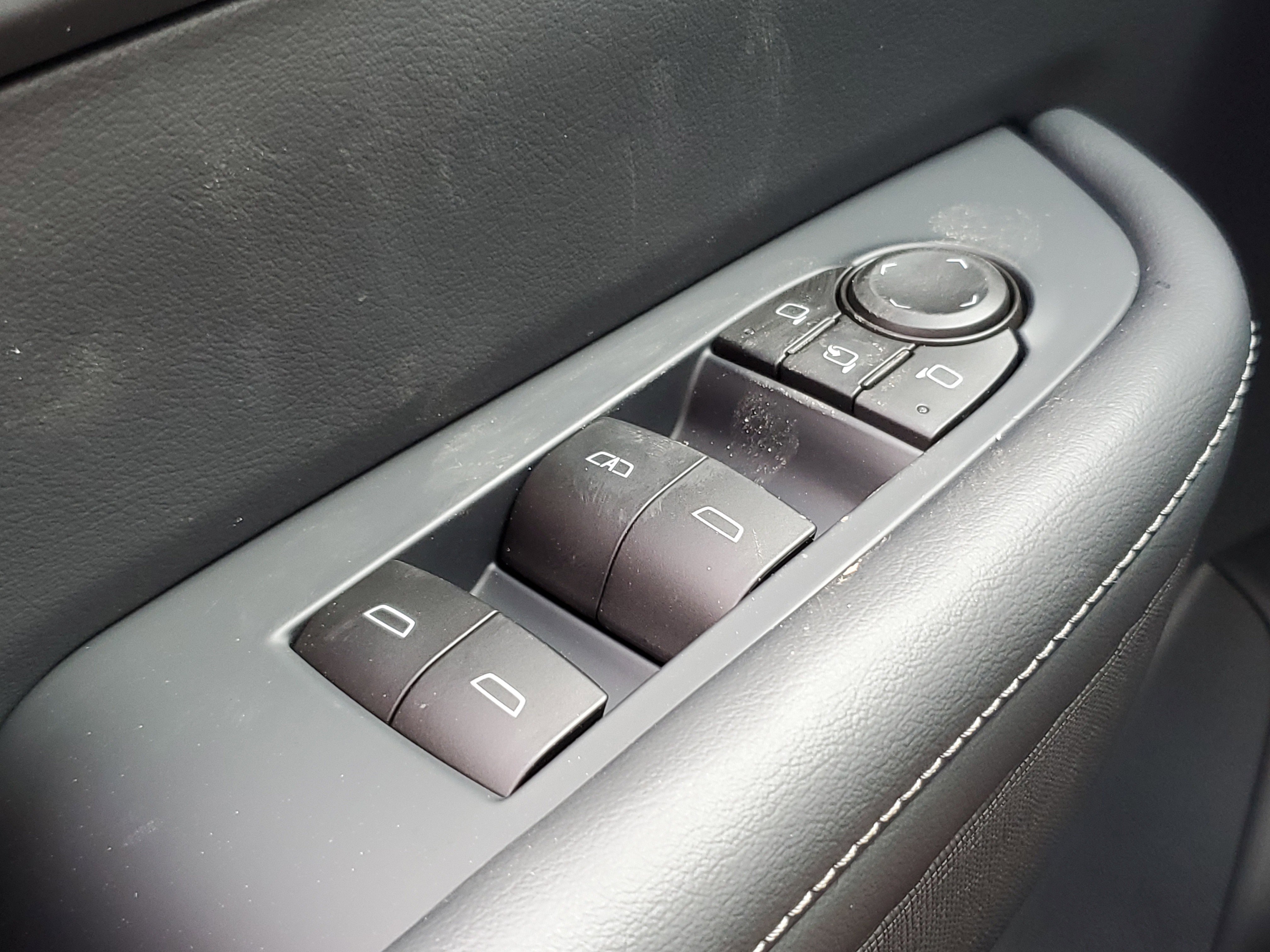 New 2026 Buick Enclave Preferred w/ LPO, Floor Liner Package image 24