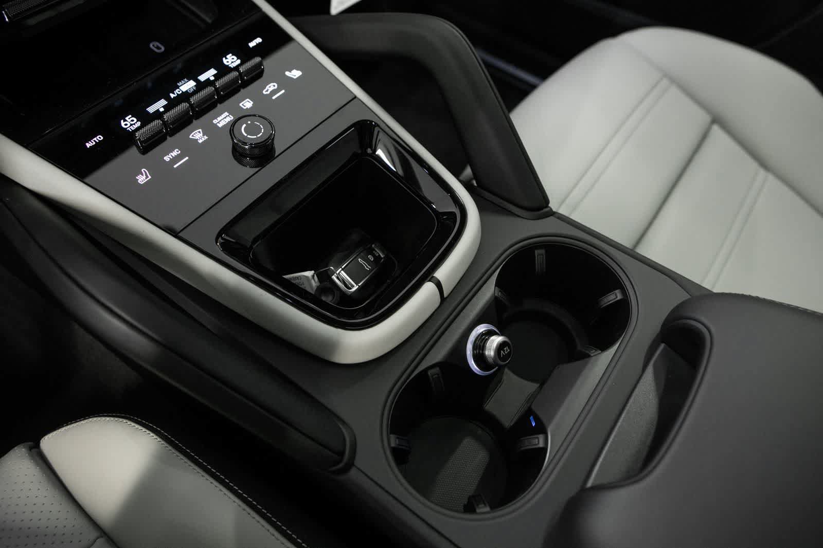 New 2026 Porsche Cayenne S AWD/4WD image 26