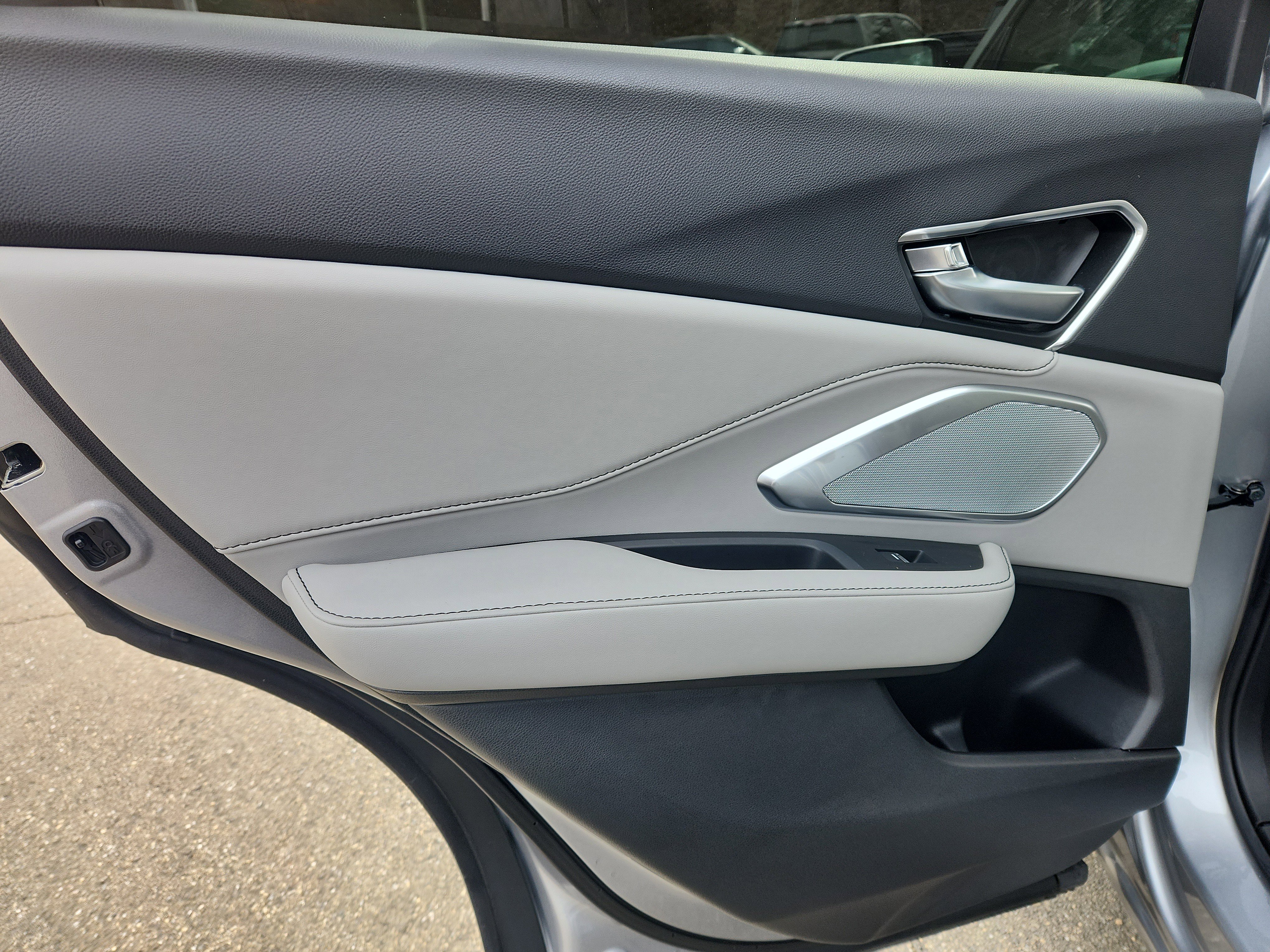 Used 2023 Acura RDX FWD w/ Technology Package image 35