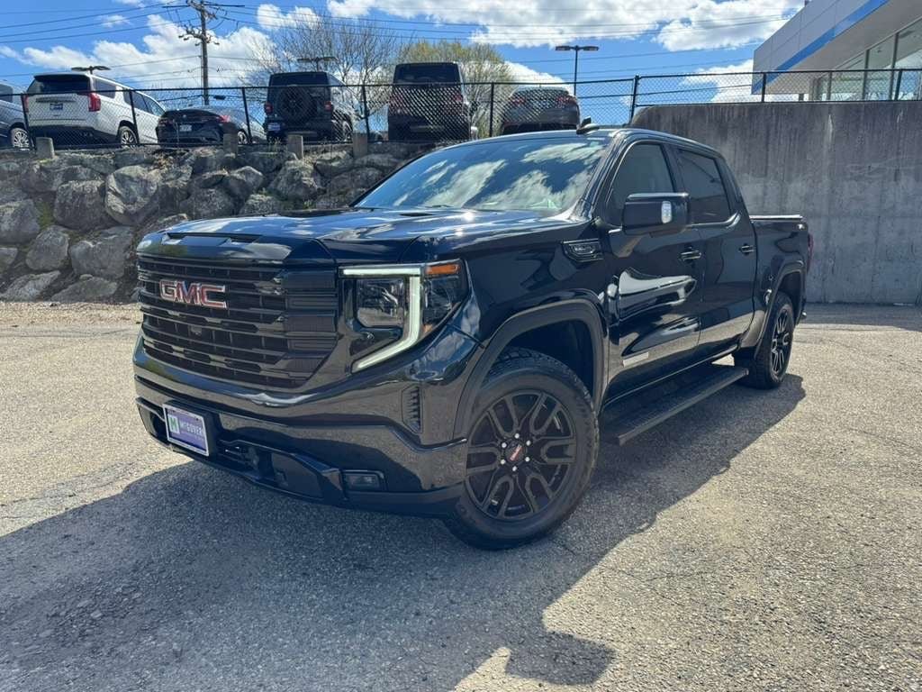 Used 2023 GMC Sierra 1500 Elevation w/ Elevation Premium Package