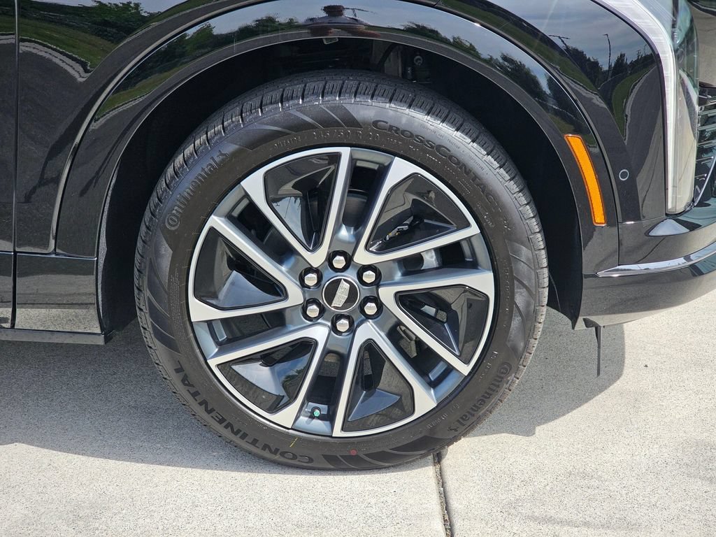 New 2026 Cadillac Optiq Sport 1 AWD/4WD image 9
