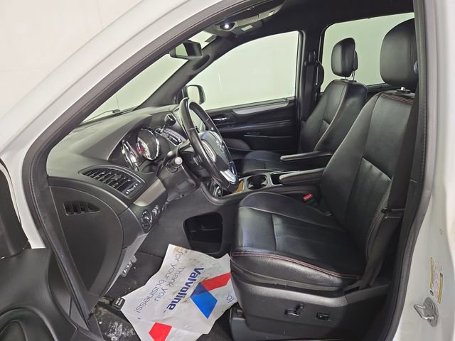 Used 2019 Dodge Grand Caravan GT image 12