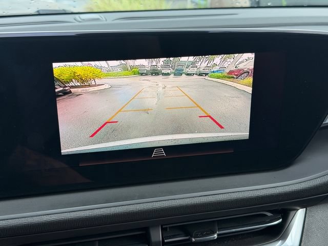 Used 2024 Buick Envista Preferred w/ Advanced Safety Package FWD image 22