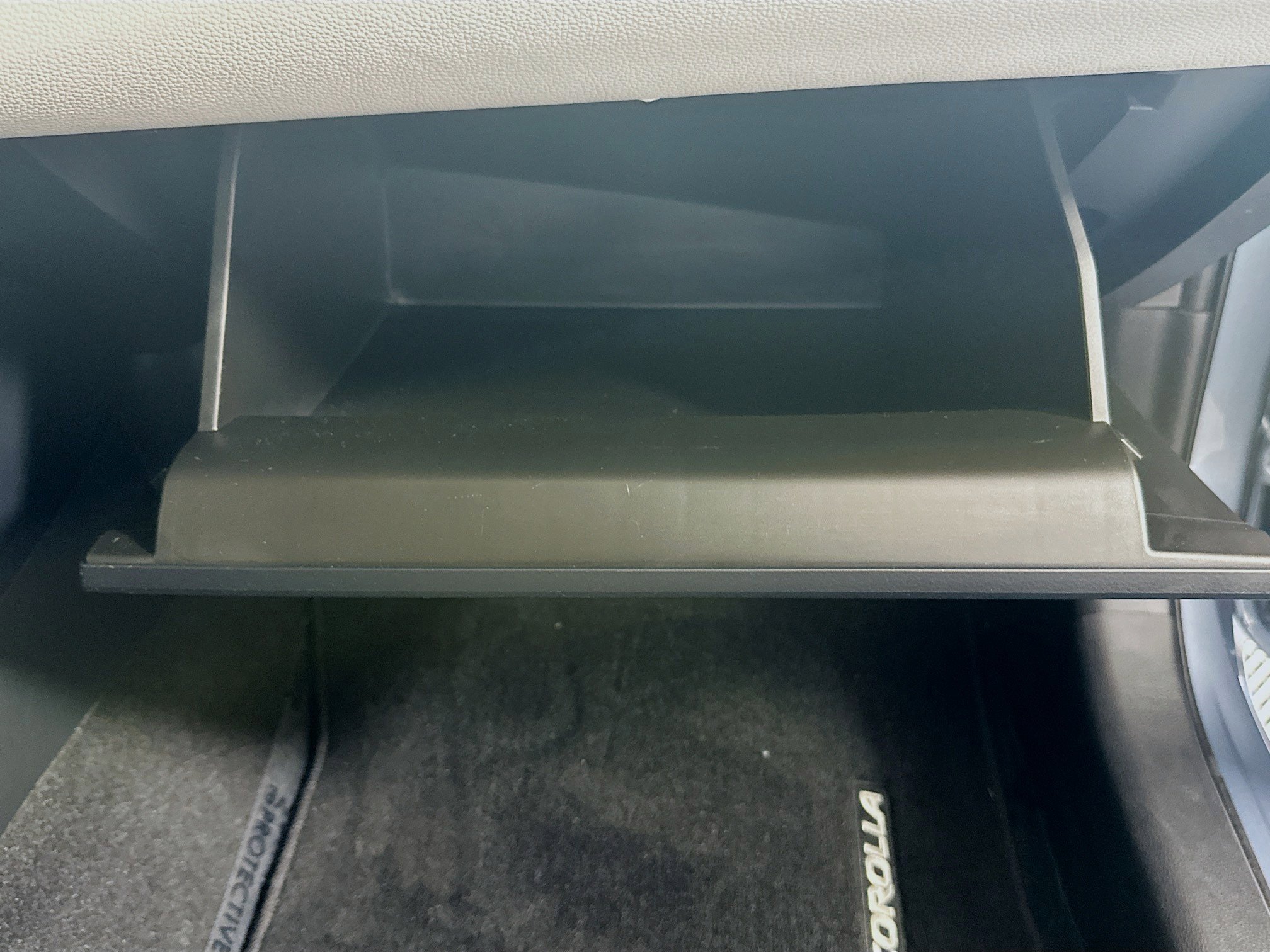 Used 2021 Toyota Corolla L FWD image 31