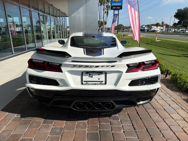 New 2027 Chevrolet Corvette Grand Sport w/ Z52 Sport Performance Package RWD image 7