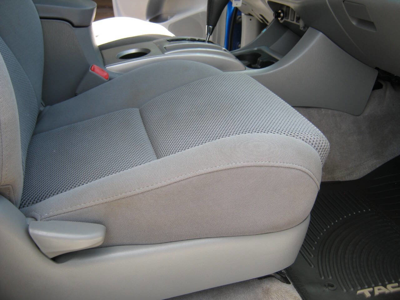 Used 2010 Toyota Tacoma 4x4 Double Cab image 10