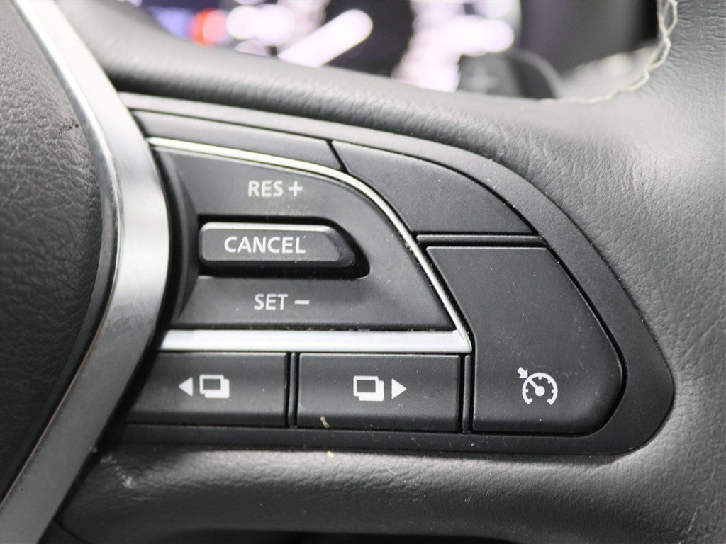 Used 2020 INFINITI QX50 Luxe w/ Cargo Package AWD/4WD image 40