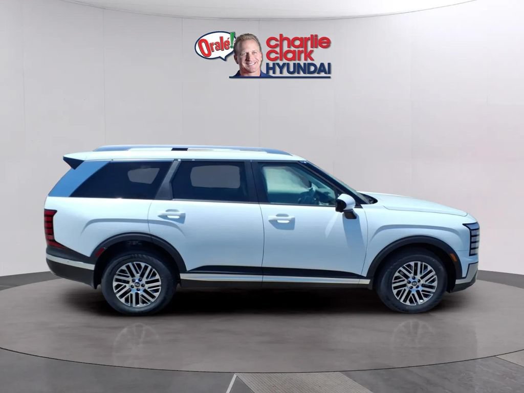 New 2026 Hyundai Palisade SEL FWD image 6