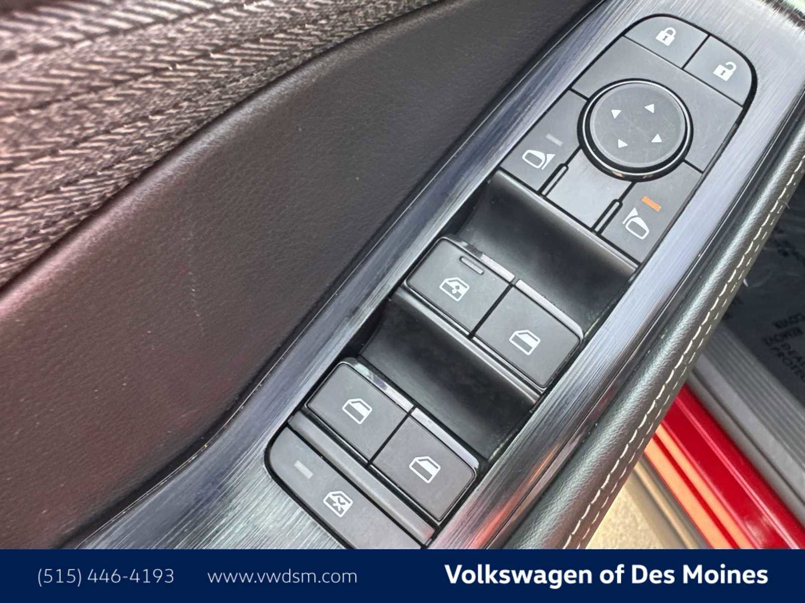 Used 2023 Nissan Rogue SV image 23