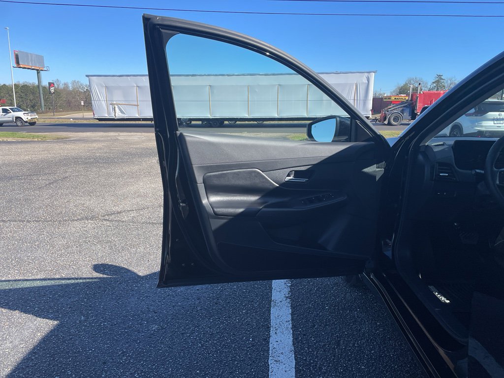 New 2026 Nissan Sentra SV image 8