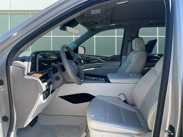 Used 2024 Cadillac Escalade ESV Premium Luxury Platinum AWD/4WD image 21
