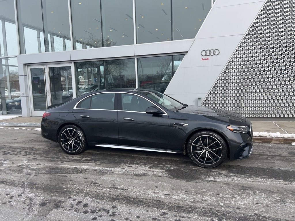 Used 2025 Mercedes-Benz E 53 AMG e 4MATIC Sedan image 12