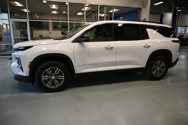 New 2027 Chevrolet Traverse LT AWD/4WD image 7