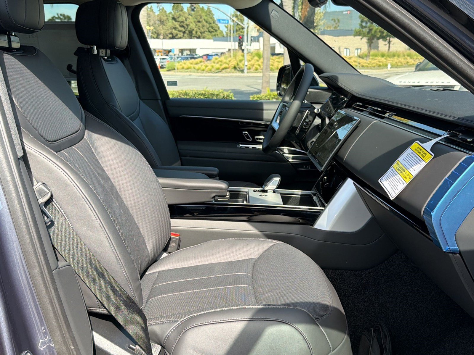 New 2026 Land Rover Range Rover SE AWD/4WD image 25