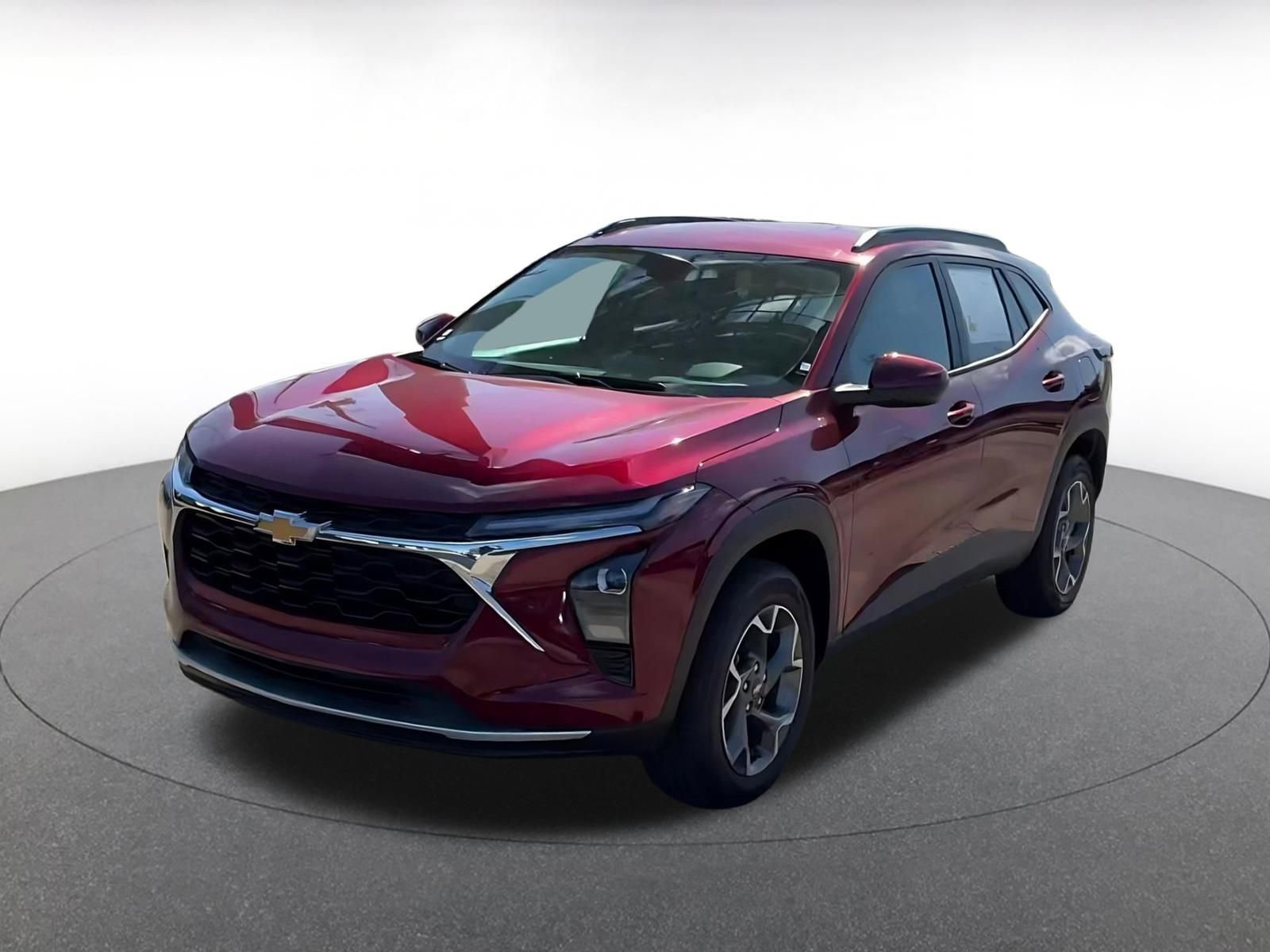 Used 2025 Chevrolet Trax LT w/ LT Convenience Package image 4