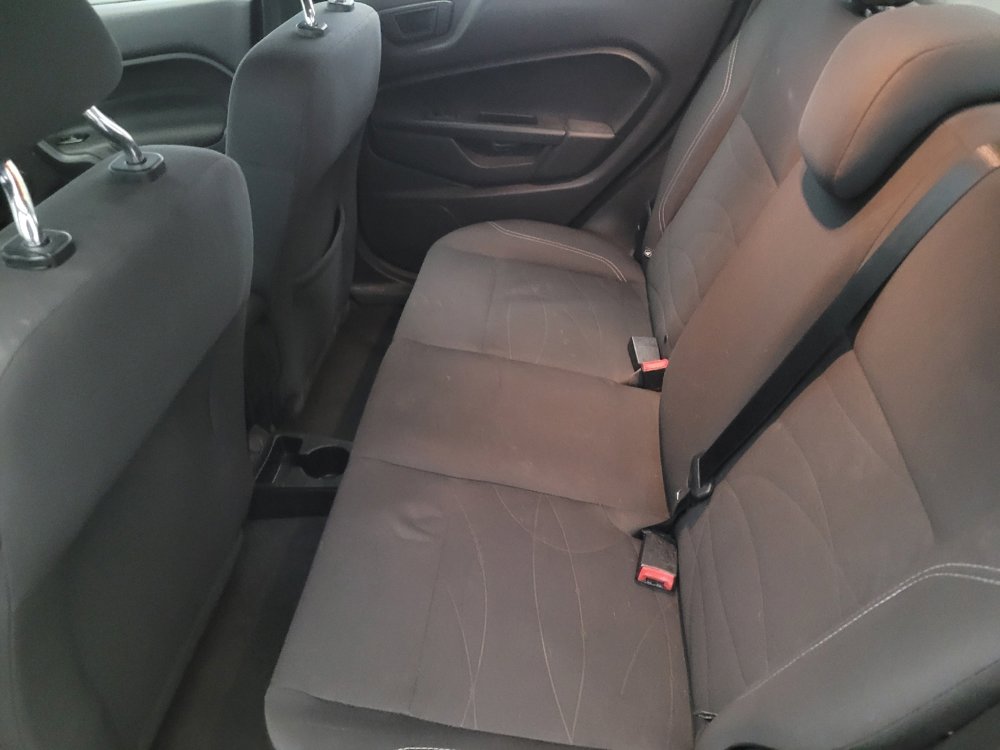 Used 2019 Ford Fiesta SE image 18